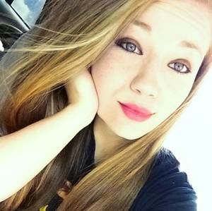 Meet your Posher, Bailey